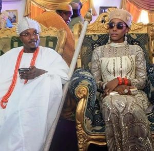 oba-and-wife